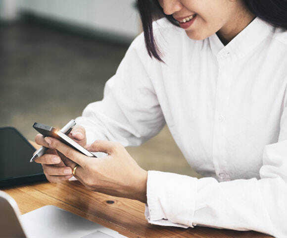 従業員がSwipePointで会社の方針をレビューする